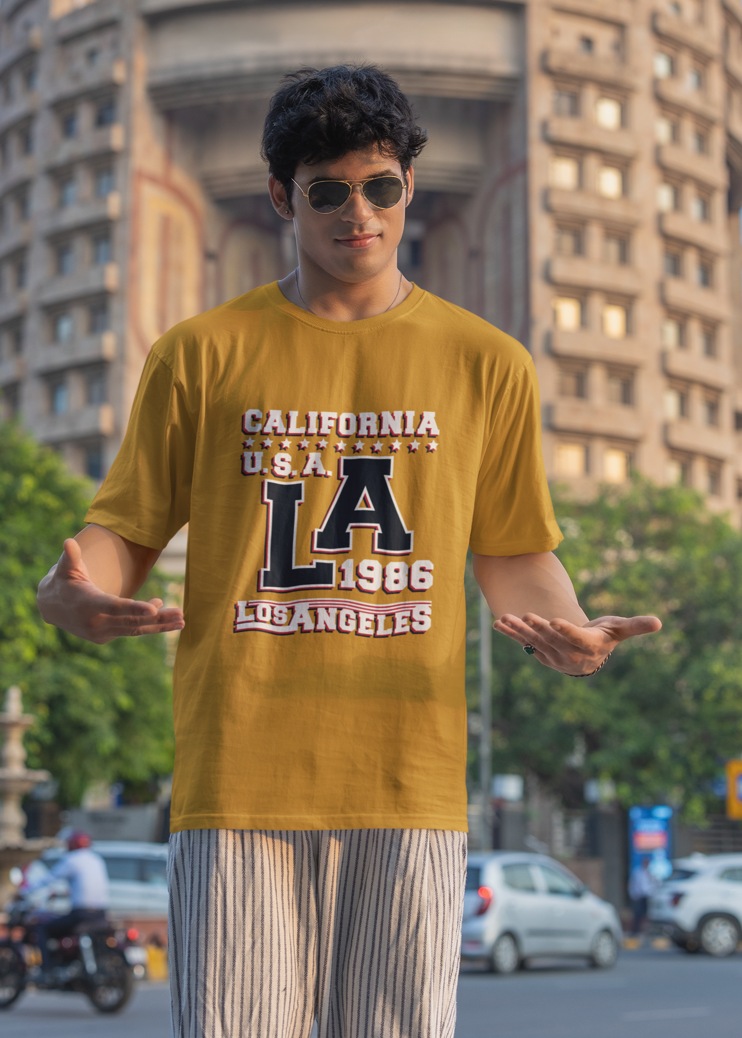 CALIFORNIA Oversized Unisex Classic T-Shirt